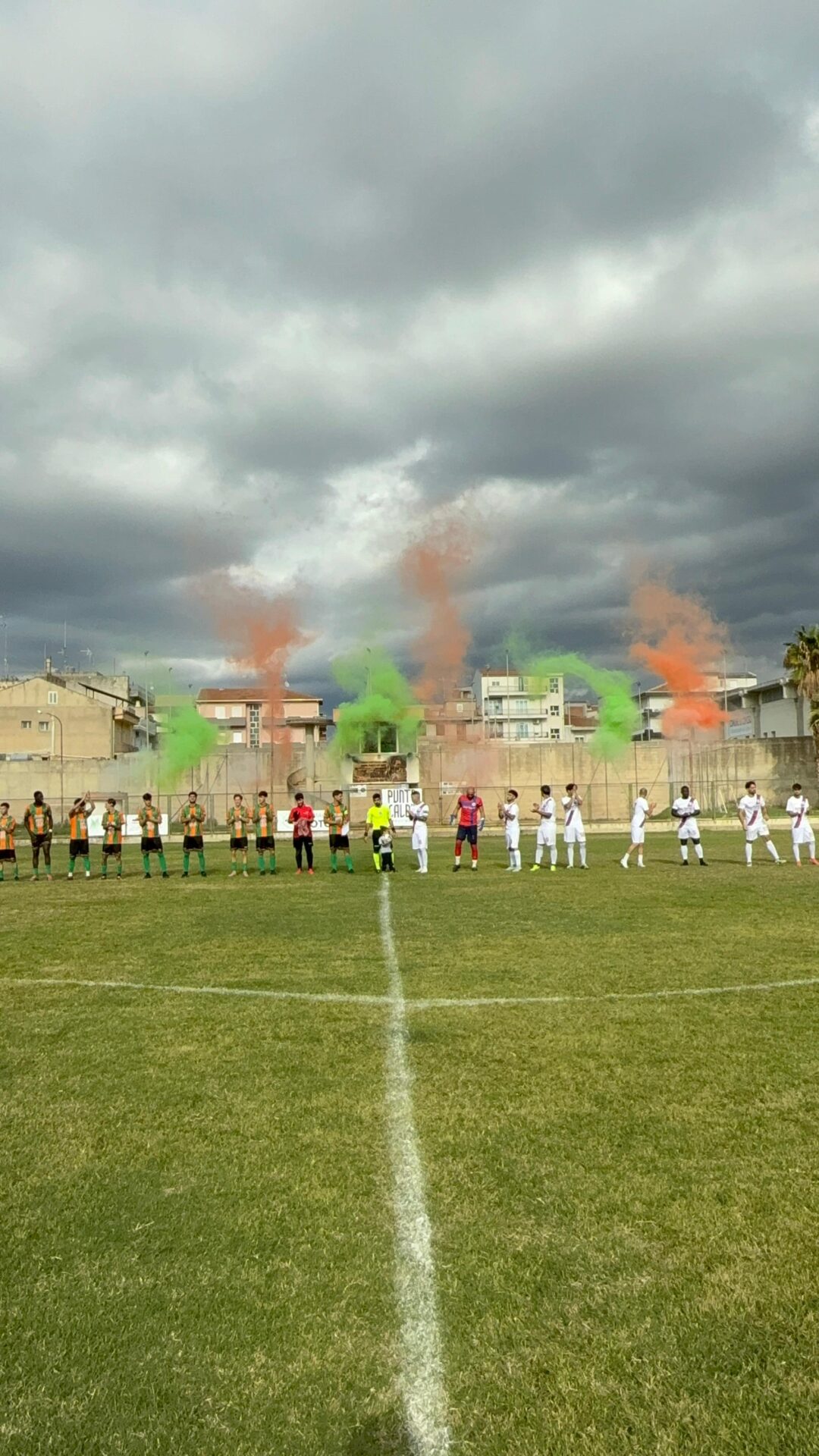 Calcio, il Comiso svetta nella classifica di Prima Categoria dopo la vittoria con la Barrese