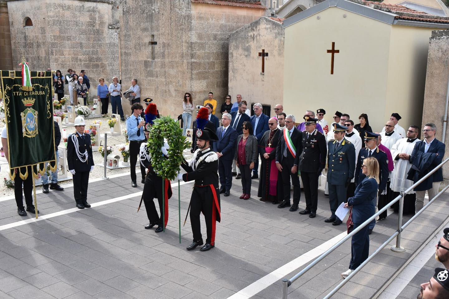 Commemorazione dei Defunti: partecipazione sentita a Ragusa