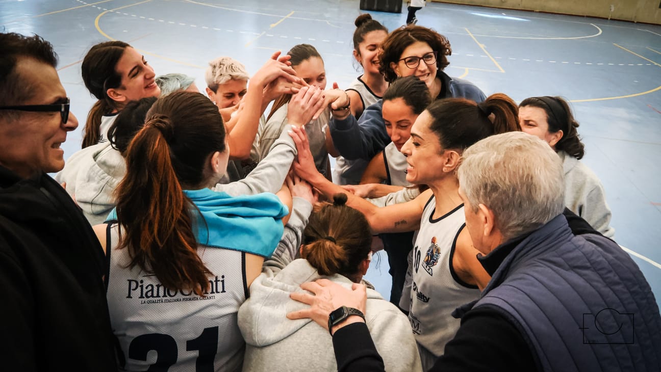 Basket, l’Iblea vince per 67-38 contro la Pegaso Ragusa