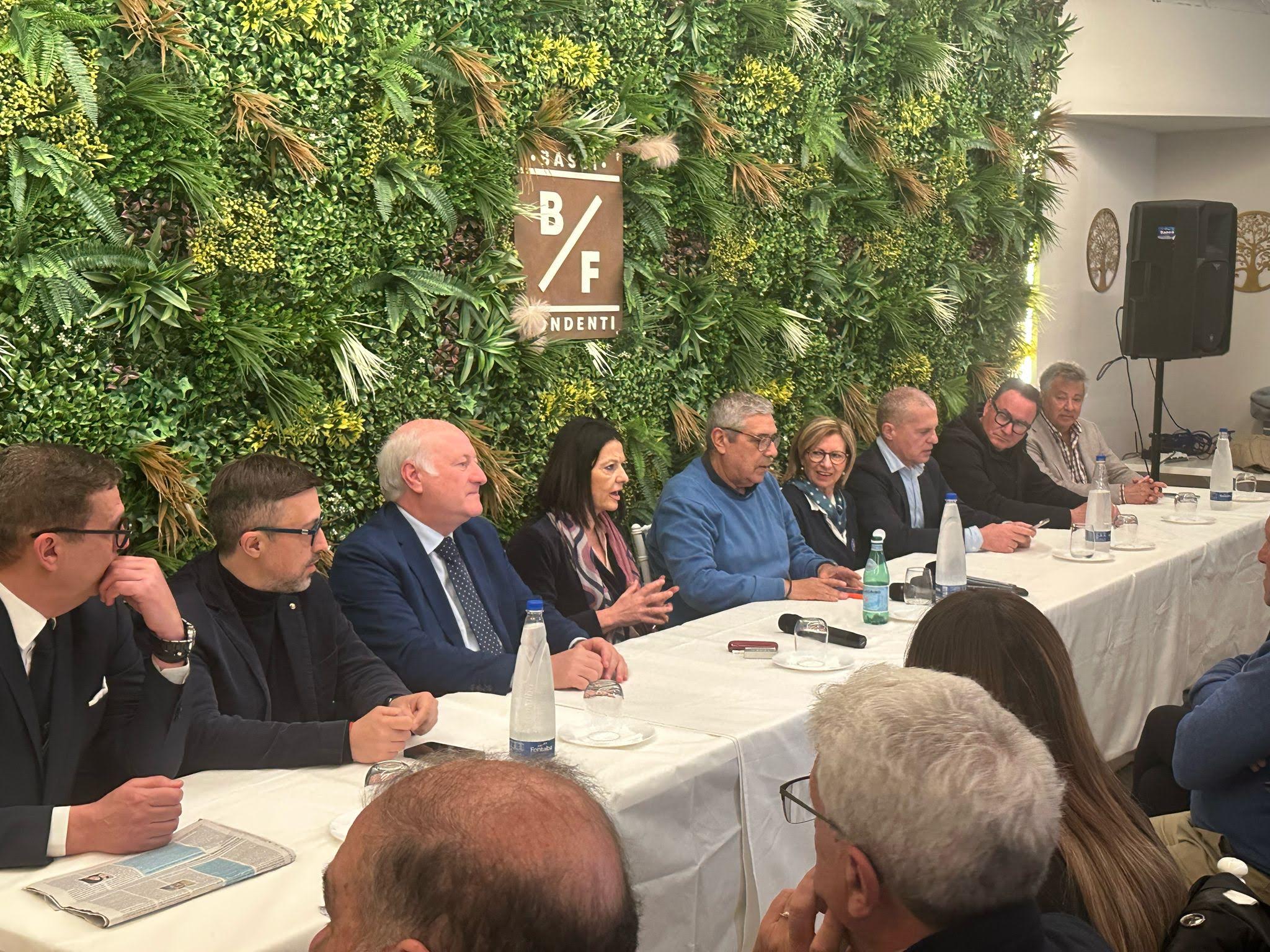 Rifondazione Comunista: il cuffarismo si è sistemato a Vittoria in pianta stabile
