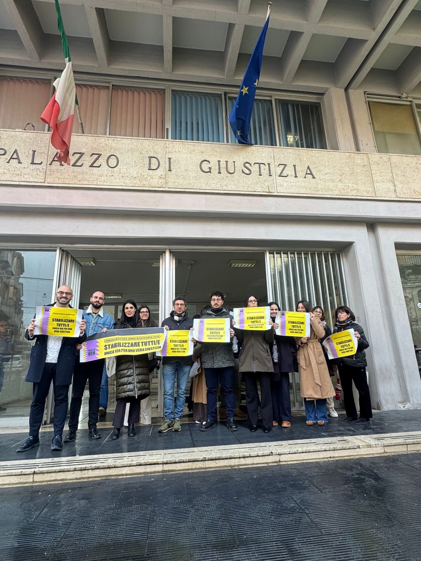 Ragusa: protesta dei lavoratori precari del PNNR Giustizia “stabilizzazione per tutti”