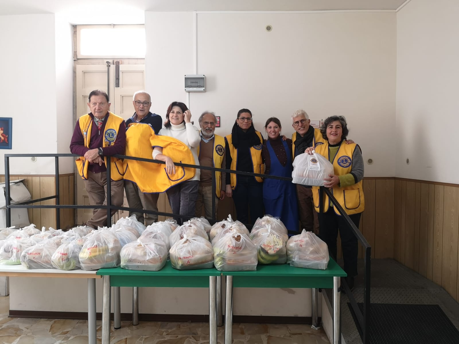 Il Lions Club Ragusa Host dona 260 pasti caldi alle famiglie fragili della città