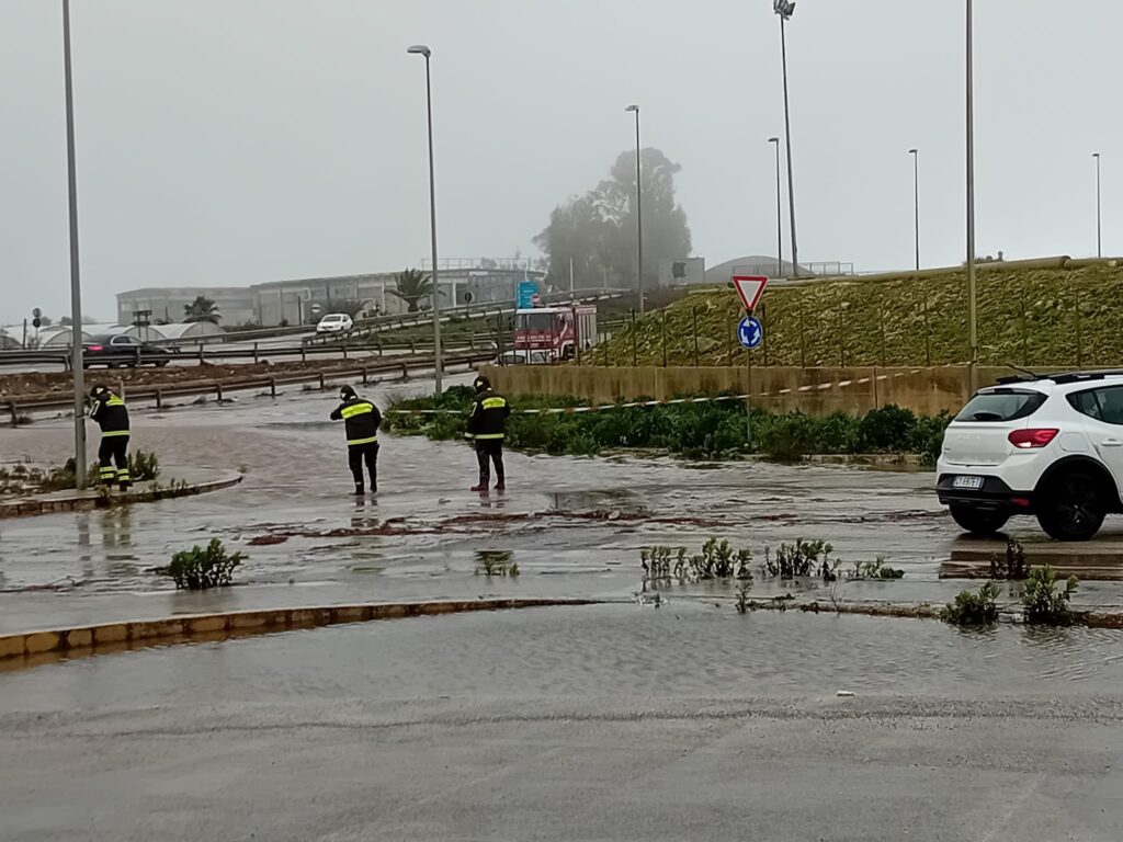 Auto in panne a Ragusa, e strada della Marza bloccata: emergenza in corso