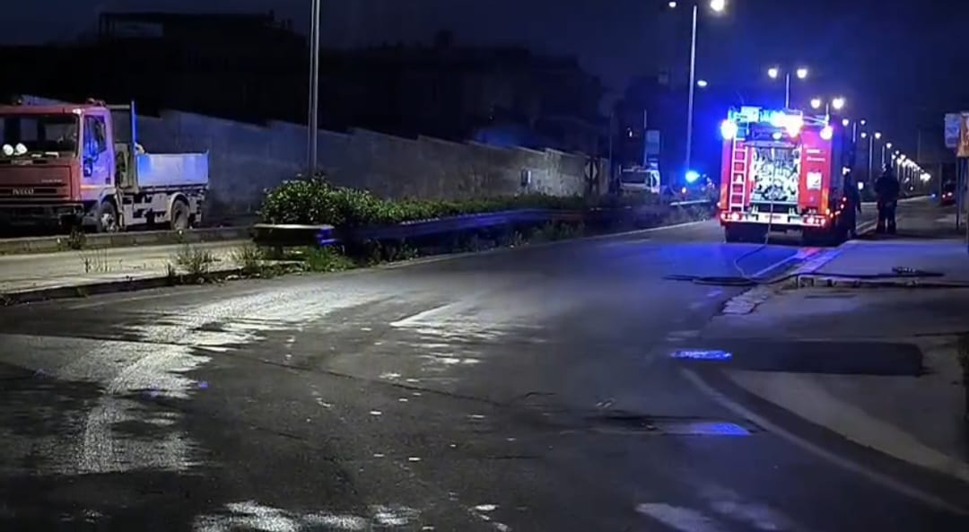 Perdita di metano sulla SP25 a Ragusa: chiusa la strada e il centro commerciale Le Masserie