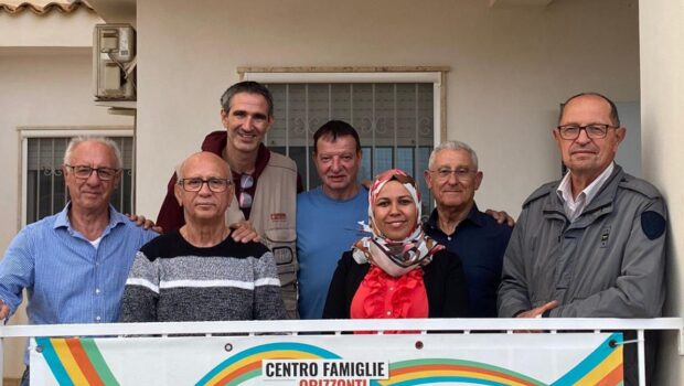 “Firmato da te” racconta il presidio a Marina di Acate: la risposta della Caritas allo sfruttamento