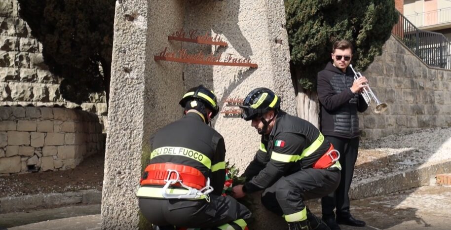 Festa dei Vigili del Fuoco, emozione e applausi al Comando di Ragusa (video)