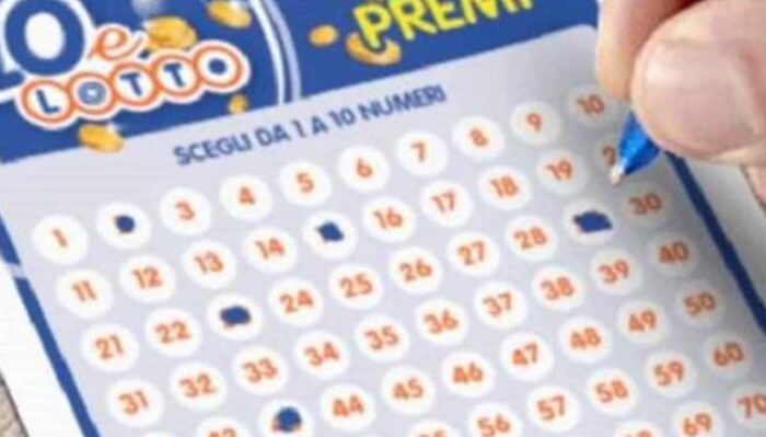 Ragusa, gioca 3 euro e ne vince un milione, caccia al fortunato