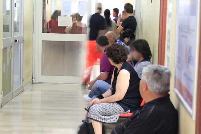 Liste d’attesa, il confronto che fa discutere: Siracusa pubblica, Ragusa tace