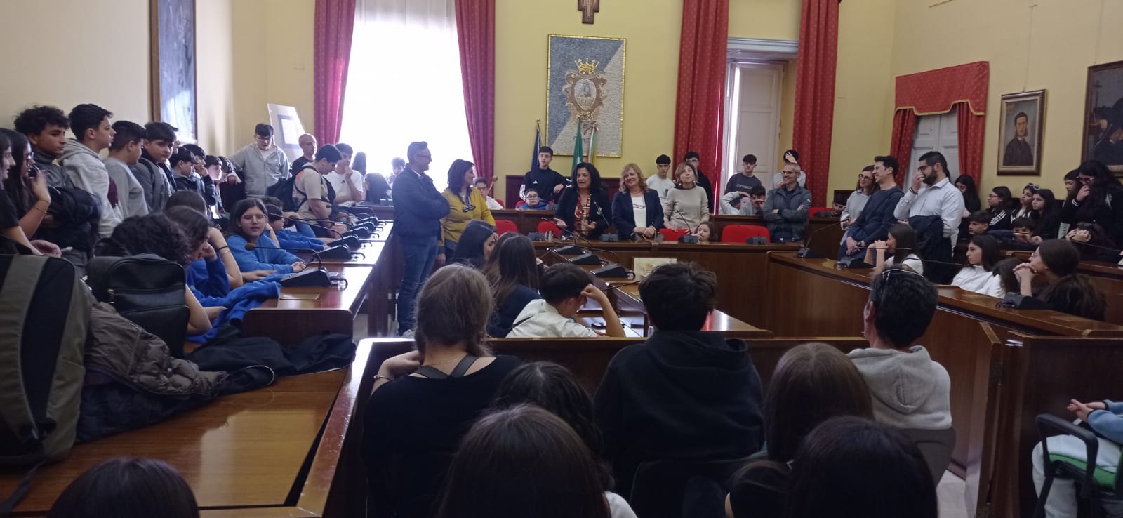 Comiso, gemellaggio in musica tra gli istituti “ Pirandello” e “Anile” di Pizzo Calabro