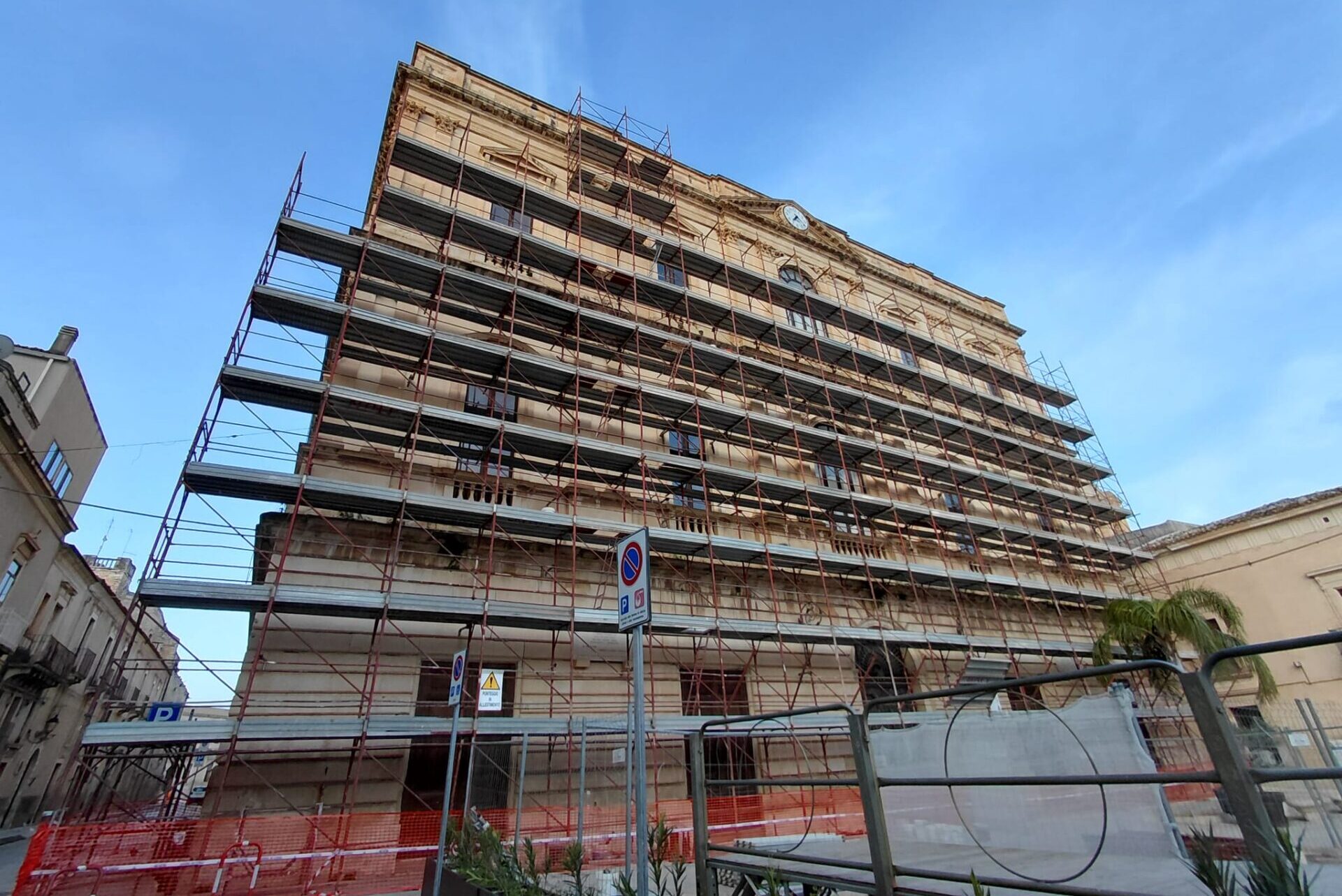 Comiso, soddisfazioni e critiche: divide la definizione agevolata delle entrate comunali