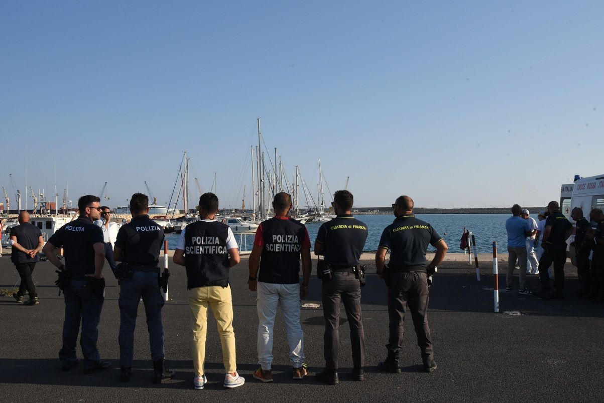 Fermati due presunti scafisti di nazionalità egiziana dalla Polizia di Stato a Pozzallo