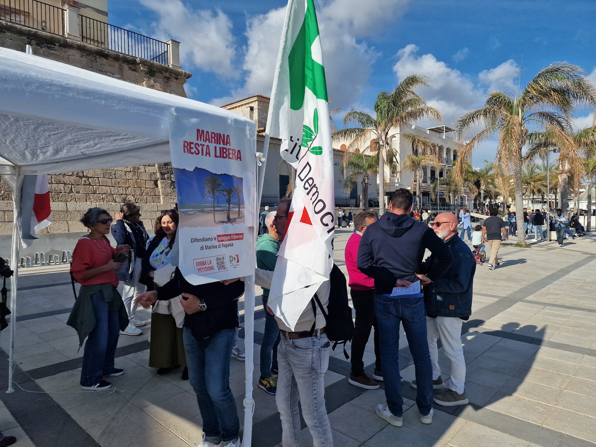 Modica e Ragusa, il PD attacca su urbanistica e spiagge: “Così si perde il futuro” (video)