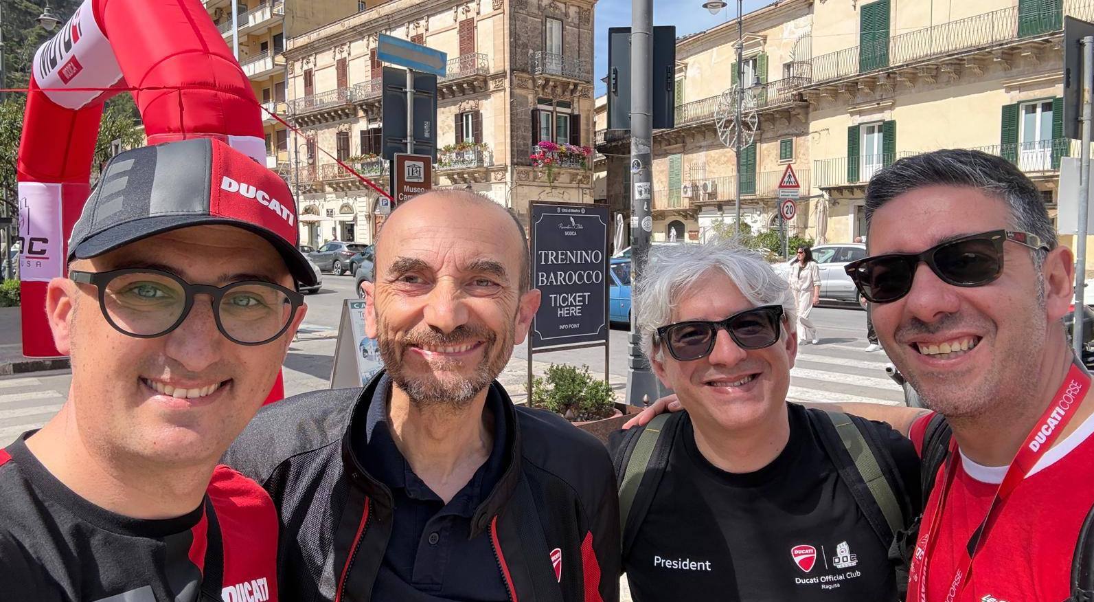 Ducati accende Modica per il centenario: in sella anche Claudio Domenicali