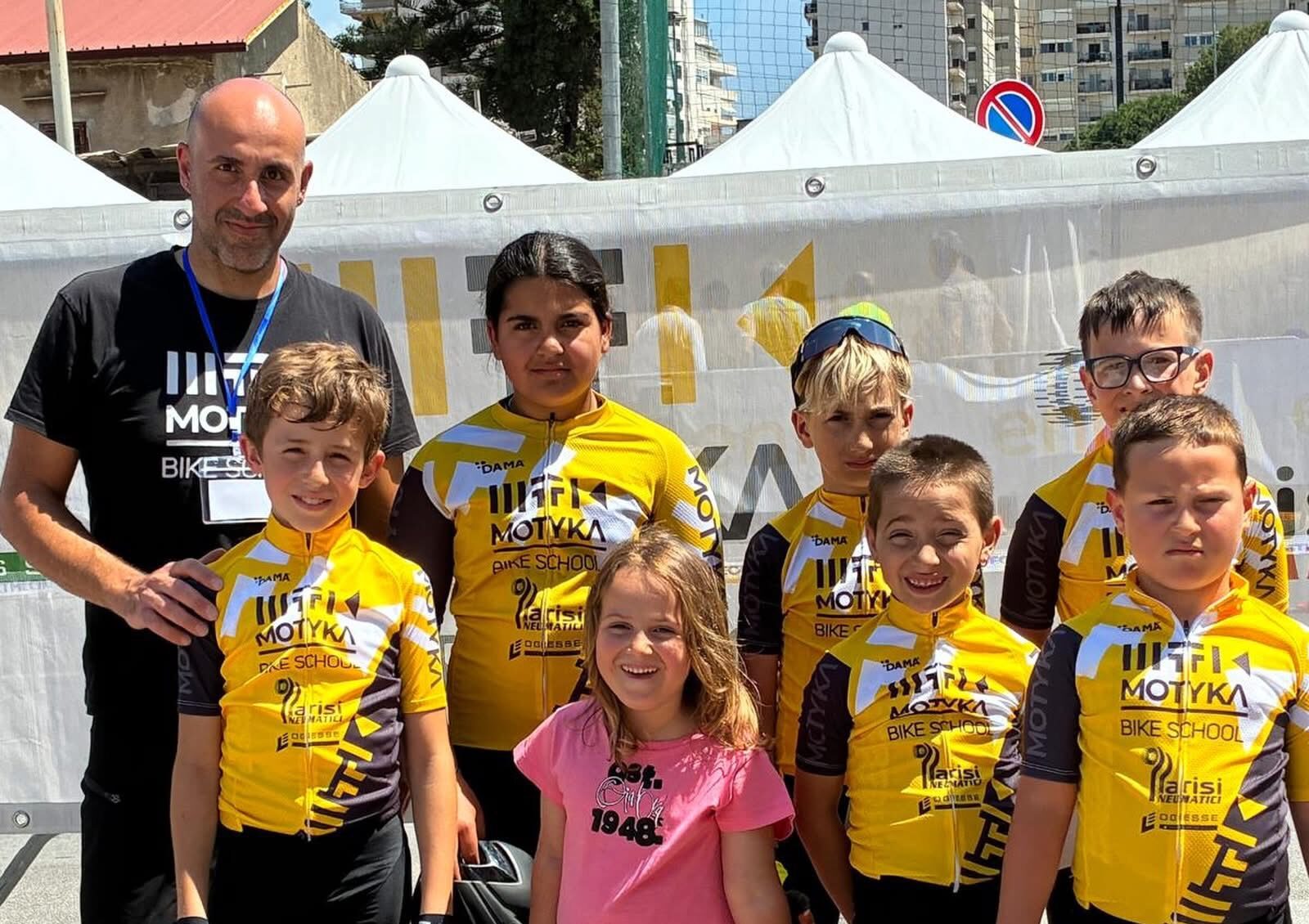 Ciclismo su strada: la Motyka Bike School si fa onore alla II^ tappa di Palermo