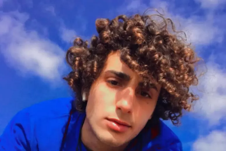 “Vi perdono”, il ragazzo cresciuto a Ragusa abbraccia chi lo ha accoltellato