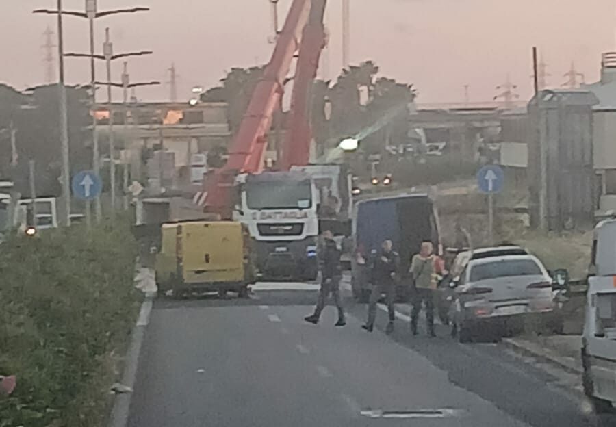 Due gravi incidenti nel Ragusano, feriti un camionista e una donna in monopattino