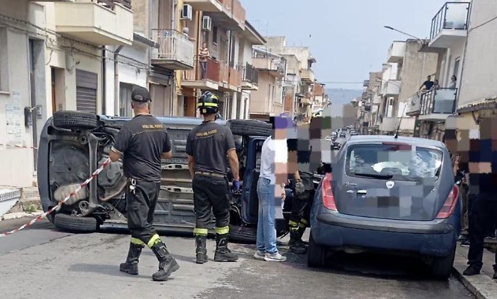 Incidente tra via XX Settembre e via Torino a Vittoria, quattro feriti lievi